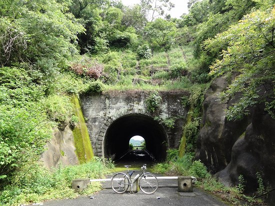 二弁当峠（のべっとう）の旧道隧道