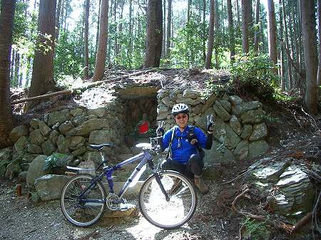 �O���⓻�̂��n������